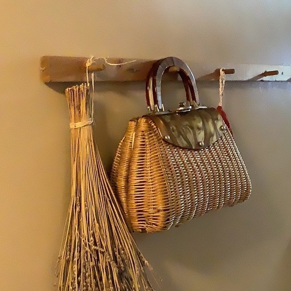 1950’s 60’s Vintage Wicker & Lucite Handbag Purse - Picture 10 of 10